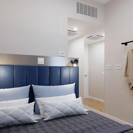 The Hendrick Smithfield Hotel 4*