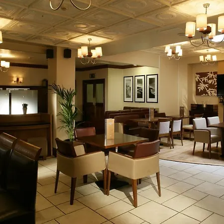 酒店 卡斯蒂斯酒店 4*