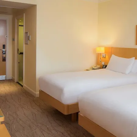 Hilton Dublin Airport Hotel 4*
