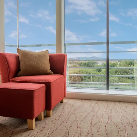 Hilton Dublin Airport Hotel 4*