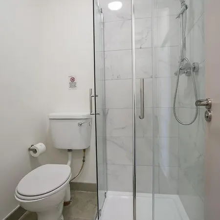 아파트 St Stephen's District-1 *