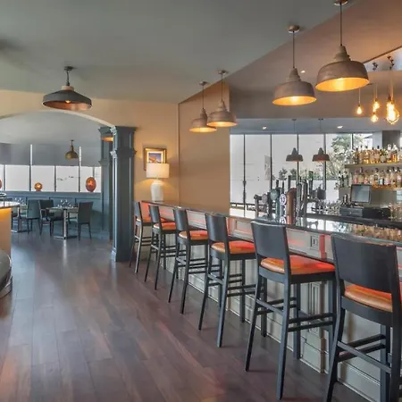 Hotel Metro Dublin Airport 4*
