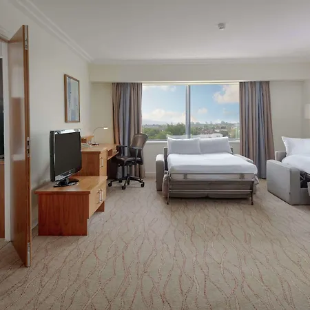 Hilton Dublin Airport 4*