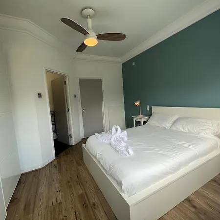 Stylish Flat With River View Apartament Dublin