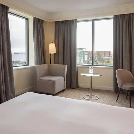 Hilton Dublin Airport 4*