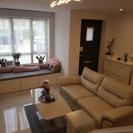 Homestay Barnoaks House - Private Ensuite Bathroom *