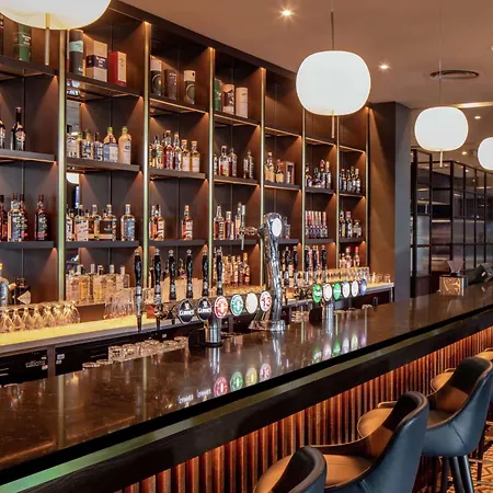 Hilton Dublin Airport Hotel 4*