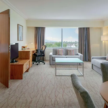Hilton Dublin Airport 4*