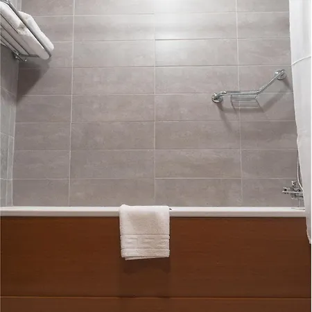 Uppercross House Otel 3*
