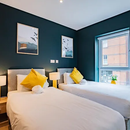 Дом отдыха The Large Group House -sleeps 21