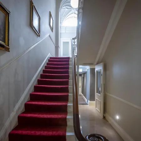 Hotel Albany House Dublin