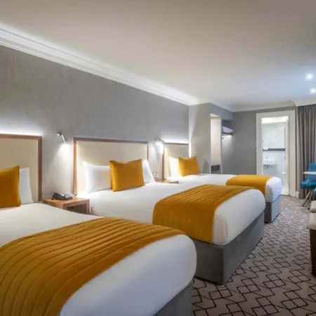 Albany House 3* Dublin