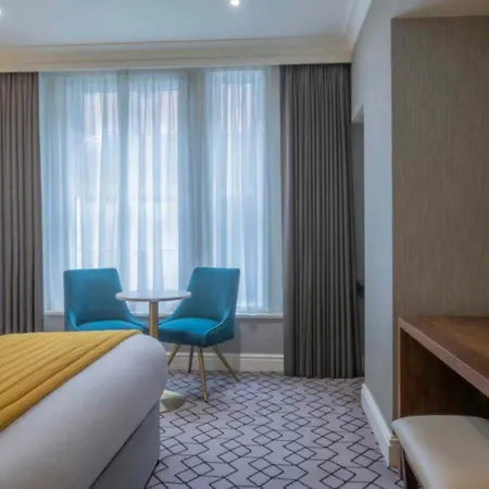 Hotel Albany House 3*