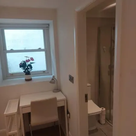 Apartment Luxury In Dun Laoghaire Dublin