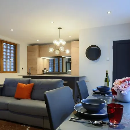 Deeni Place Apartamento *