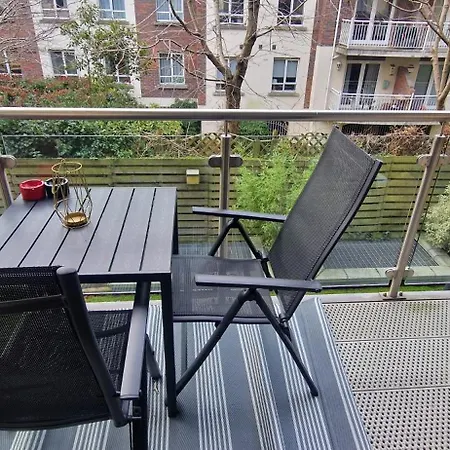Apartman Cool N Comfy 2bd In Irishtown D4 Beside Aviva *