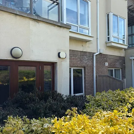 Cosy 2-bedroom Near Airport 公寓 都柏林