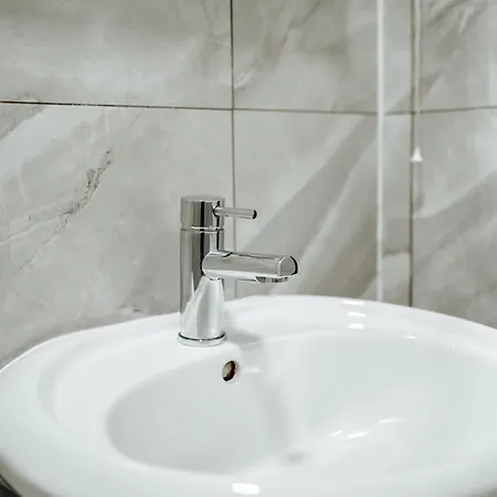 بيت ريفي Eden Quay Private دبلن