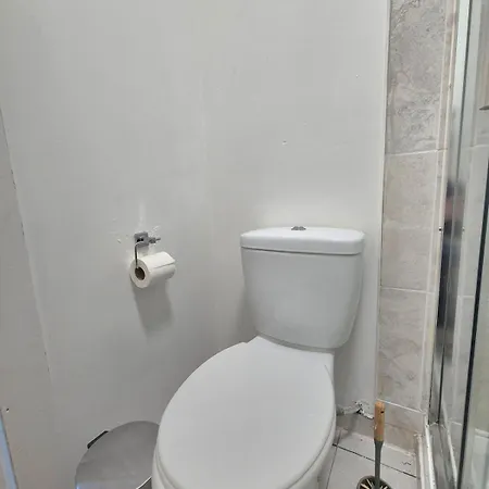 아파트 Temple Bar 3 Bedroom 2 Bathroom *