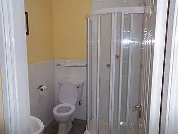 Nocleg ze śniadaniem Donnybrook 3*