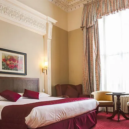 Albany House Hotel
