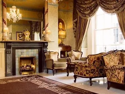Hotel Buswells
