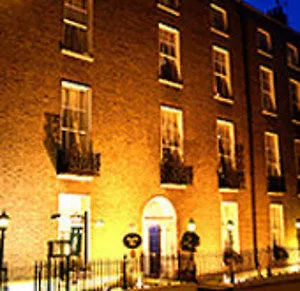 Longfields Hotel 3*