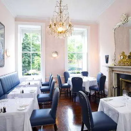 Hotel Townhouse On The