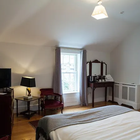 The Historical Harcourt Guest house Dublin