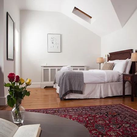 Guest house The Historical Harcourt Dublin