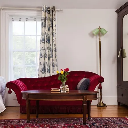 The Historical Harcourt *