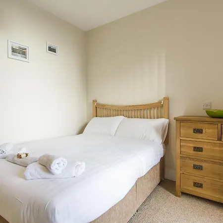 Apartament The Artane Self Catering