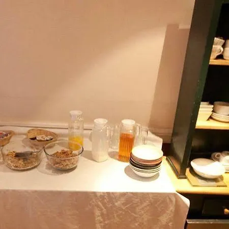 Hotel Temple Bar Townhouse 2*