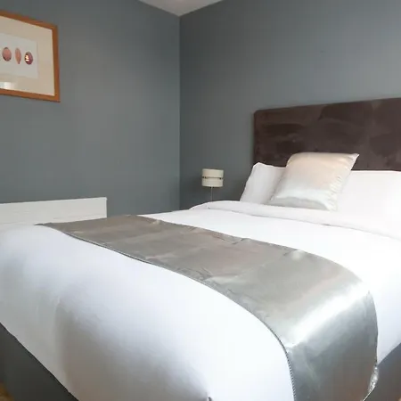 Dublin Aparthotel * ダブリン