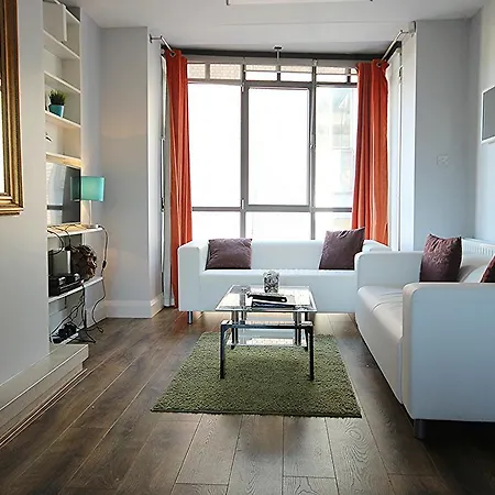 Dublin Aparthotel アパートホテル