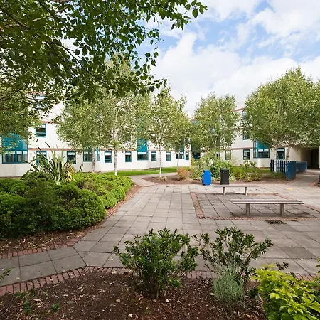 Dcu Larkfield Apartment *