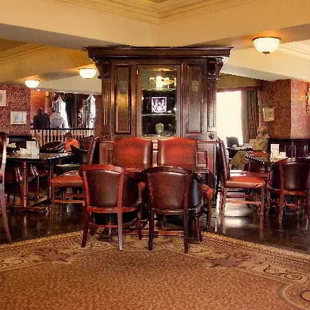 Buswells 3* Dublin