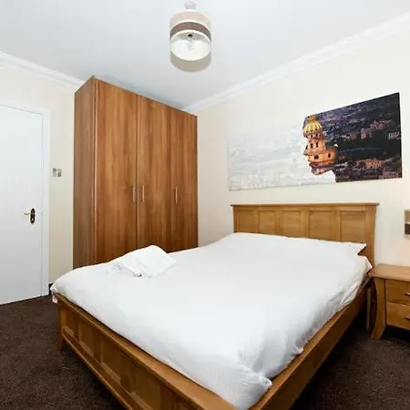 מלון Staycity Aparts Christchurch דבלין