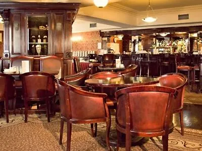 Hotel Buswells 3*