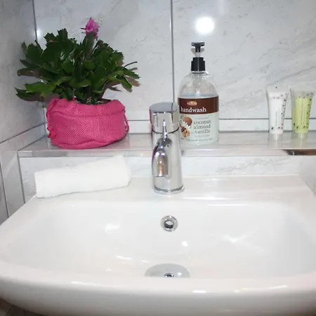 Bed & Breakfast Almanii Dublin