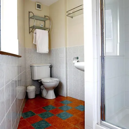 Almanii Bed & Breakfast 3*