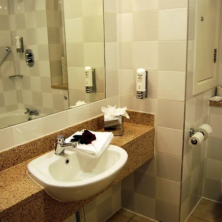 Maldron Parnell Square Hotel