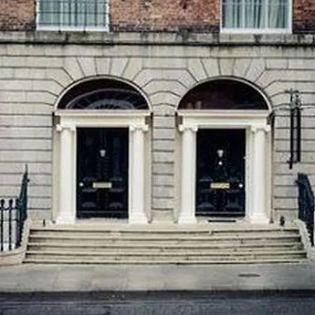 Hotel Albany House 3*