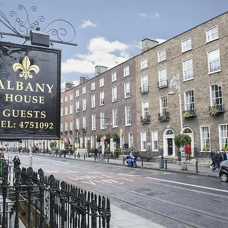 Albany House 3*