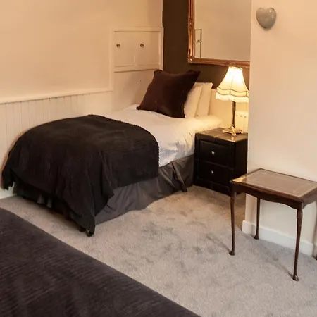 Aaron Court Bed & Breakfast Dublin