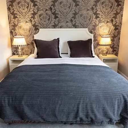 Bed & Breakfast Aaron Court Dublin