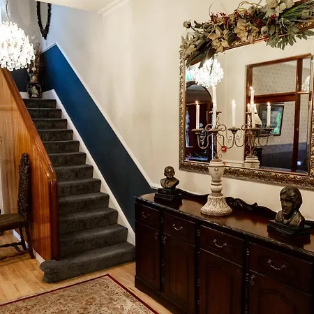 Bed & Breakfast Aaron Court Dublin