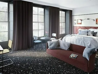 The Mont Hotel