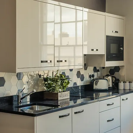 Апартаменты Dublin Central Suites Дублин