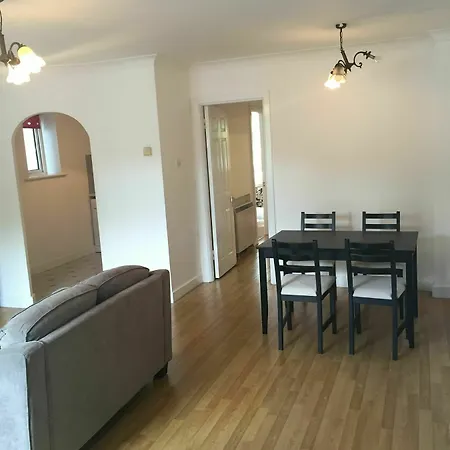 Docklands Self Catering 公寓 *